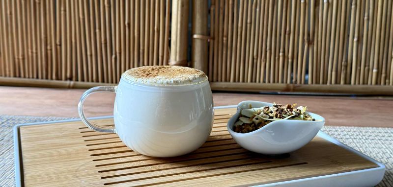 Caramelised Banana Tea Latte