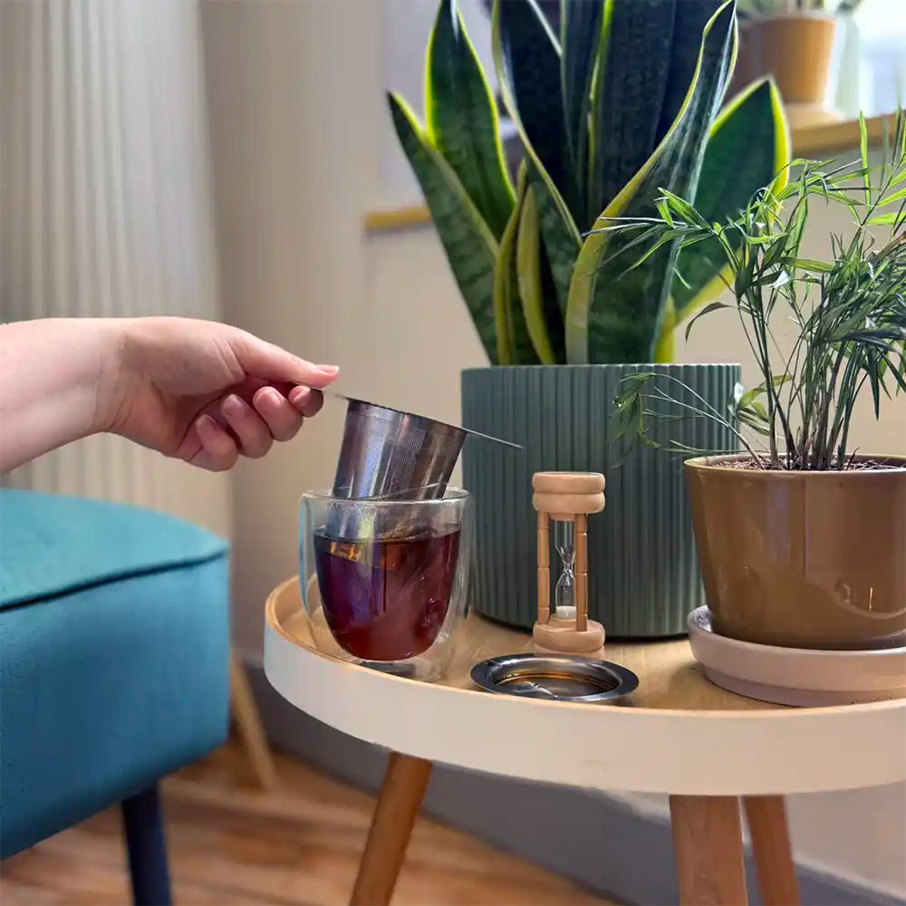 Wooden Tea Timer – lifestyle photo